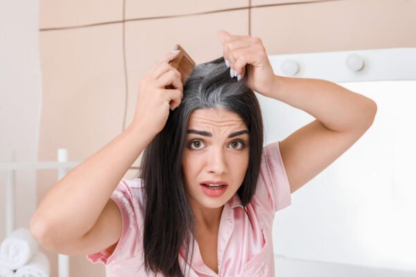 White Hair | ಬಿಳಿ ಕೂದಲು ಬರಲು ಇವೆ ನೋಡಿ ಕಾರಣಗಳು..!