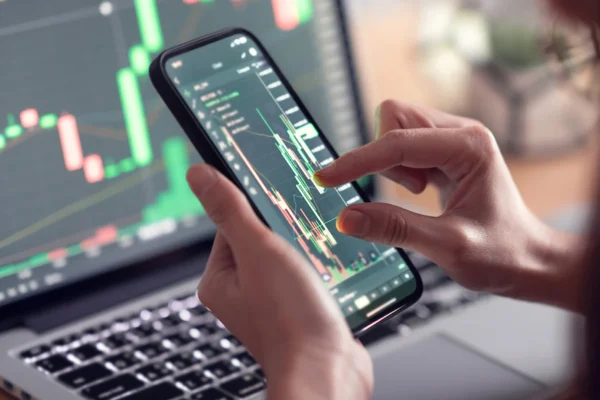 Online Investment | ಸ್ಟಾಕ್ ಮಾರುಕಟ್ಟೆಗೆ ಆನ್ಲೈನ್ ಪ್ಲಾಟ್ಫಾರ್ಮ್ ಬಳಸುವ ಮುನ್ನ ಎಚ್ಚರ..!
